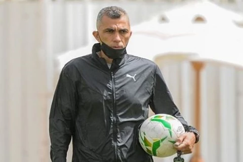 أسامة نبيه: مجموعتنا في كأس العالم قوية.. وسندافع عن أحلامنا بالبطولة